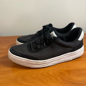 Kizik Men's Prague Hands Free Slip On Sneaker Shoe Canvas Black White Lace Up 11